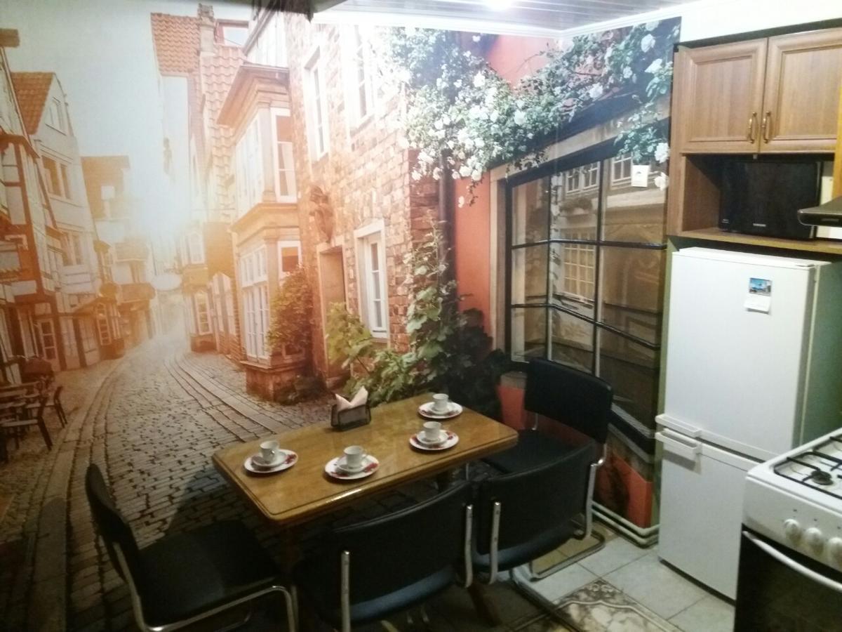 Apartment On Ploshcha Svyatogo Teodora Lviv Bagian luar foto